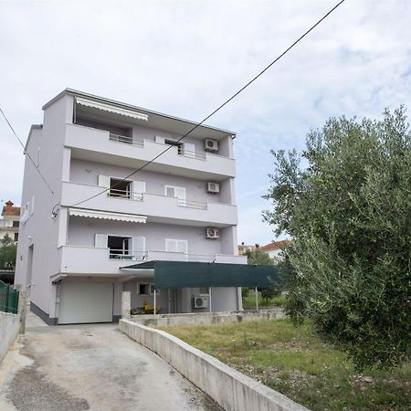 Apartments Meri Трогир Екстериор снимка